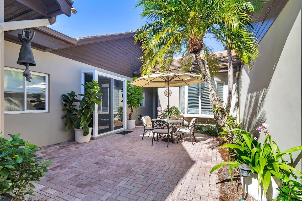 Jupiter, Florida, 33469, United States, 2 Bedrooms Bedrooms, ,3 BathroomsBathrooms,Residential,Active,2010211