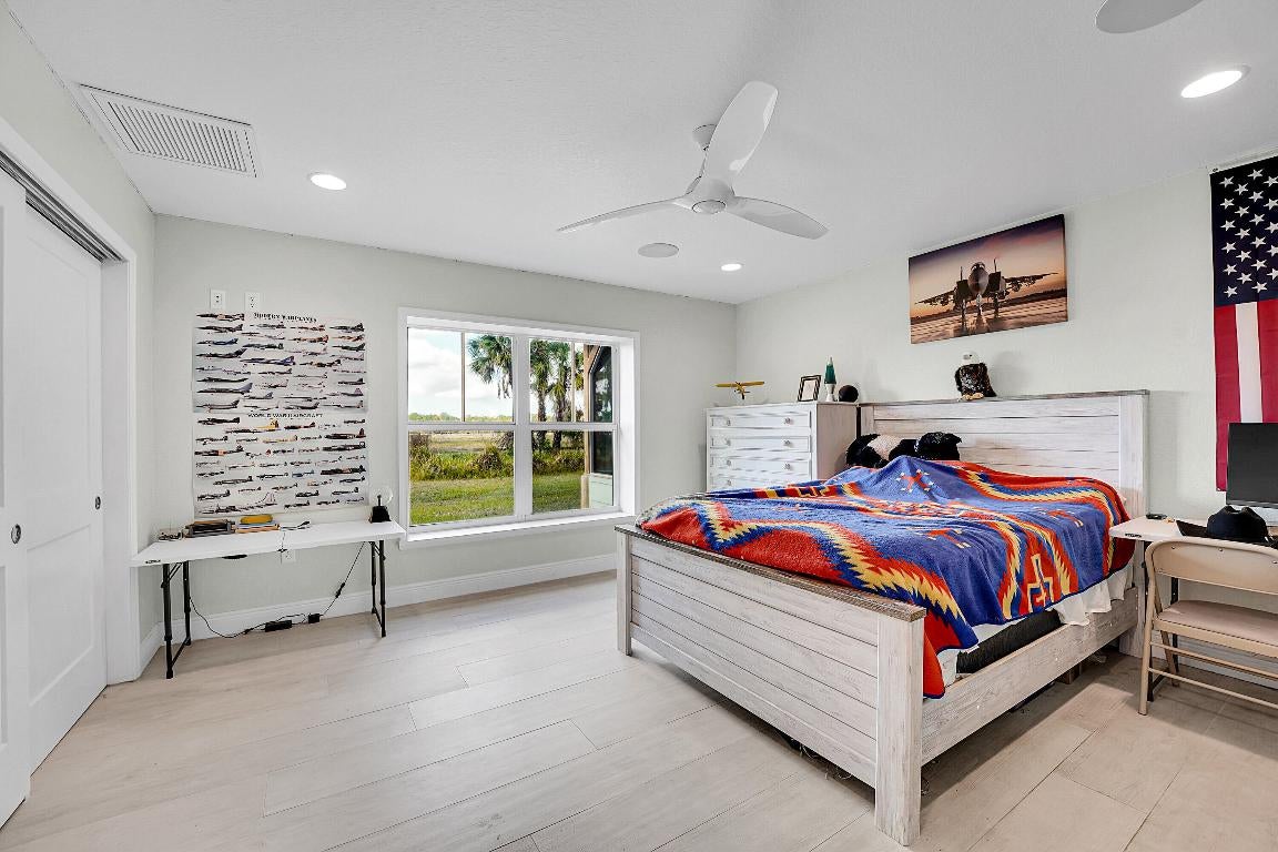 Okeechobee, Florida, 34974, United States, 4 Bedrooms Bedrooms, ,4 BathroomsBathrooms,Residential,Active,2008332