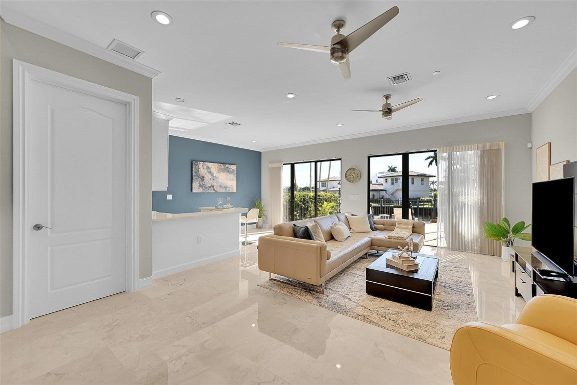 Pompano Beach, Florida, 33062, United States, 3 Bedrooms Bedrooms, ,4 BathroomsBathrooms,Residential,Active,1997627