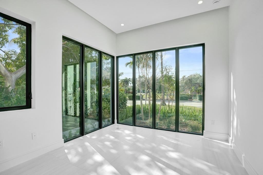 Fort Lauderdale, Florida, 33308, United States, 4 Bedrooms Bedrooms, ,4 BathroomsBathrooms,Residential,Active,2008292