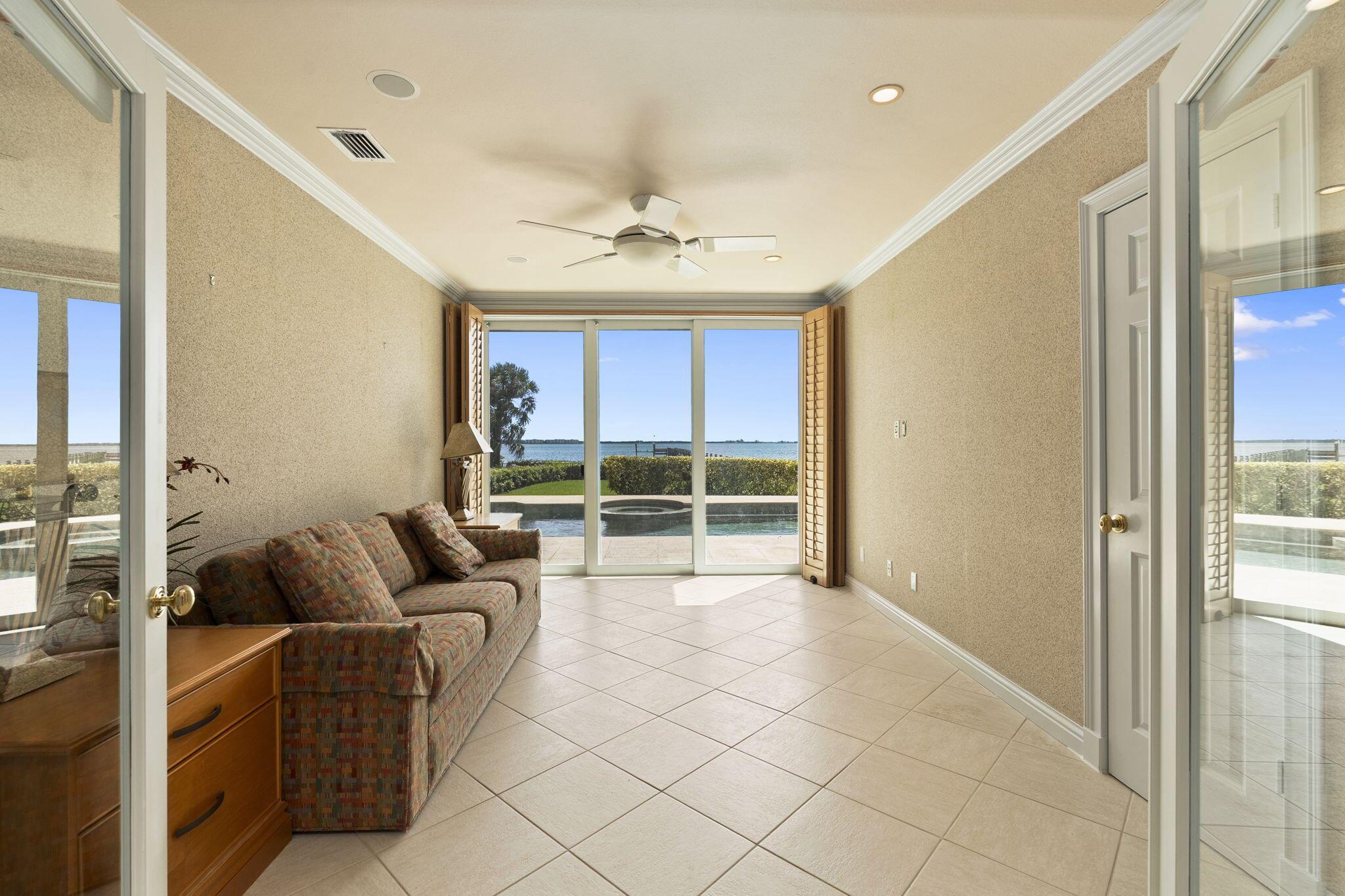 Sewalls Point, Florida, 34996, United States, 3 Bedrooms Bedrooms, ,4 BathroomsBathrooms,Residential,Active,1919064