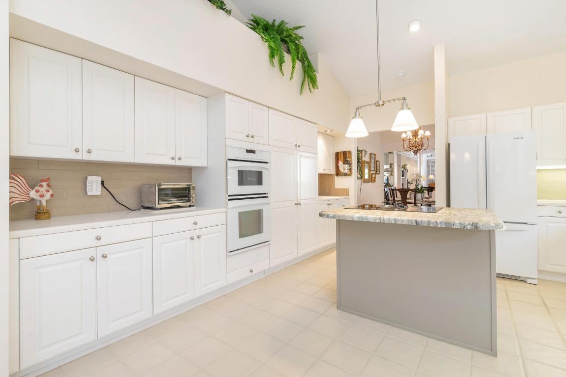 Jupiter, Florida, 33469, United States, 2 Bedrooms Bedrooms, ,3 BathroomsBathrooms,Residential,Active,2010211