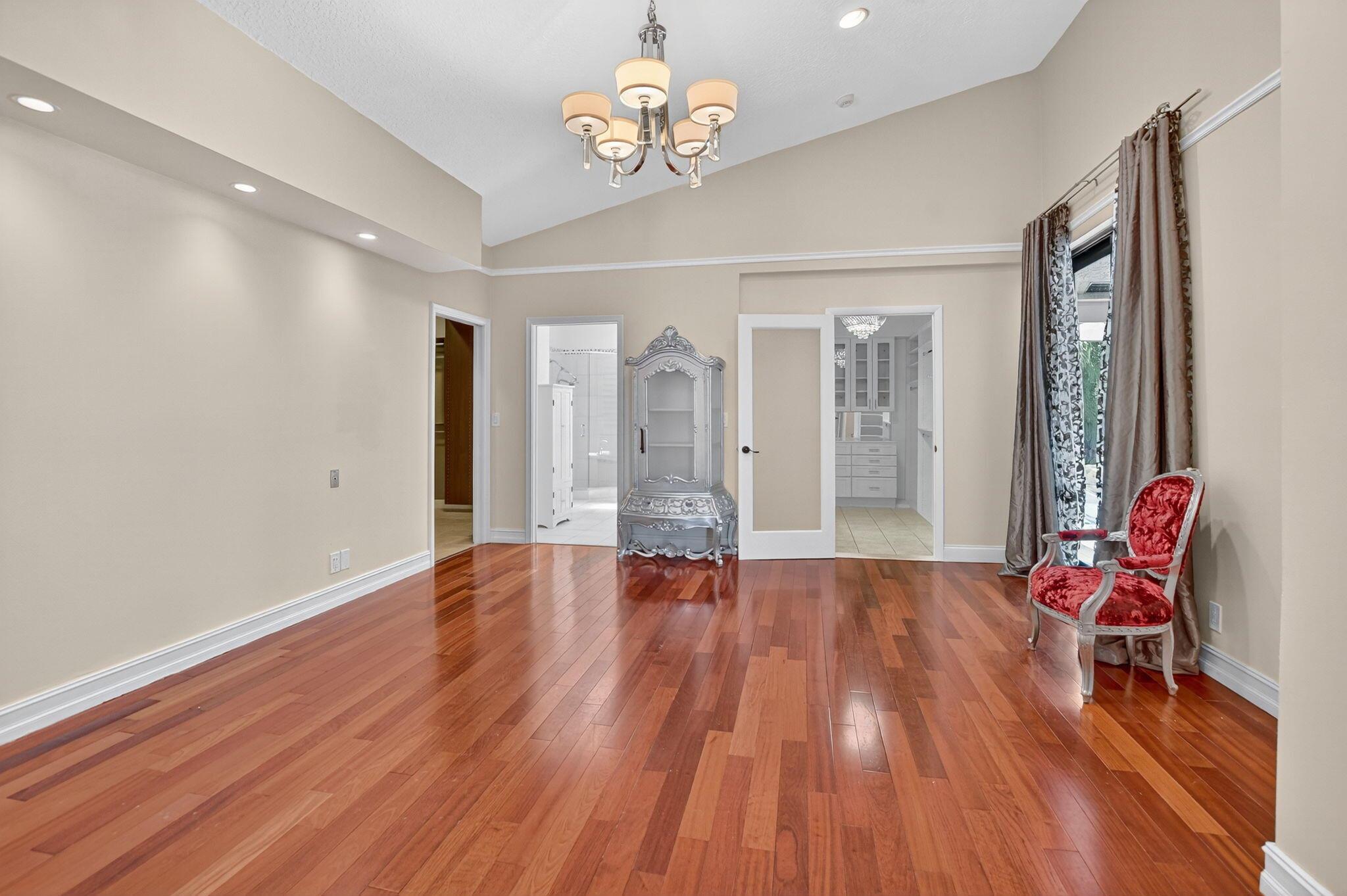 Boca Raton, Florida, 33487, United States, 5 Bedrooms Bedrooms, ,4 BathroomsBathrooms,Residential,Active,1892410