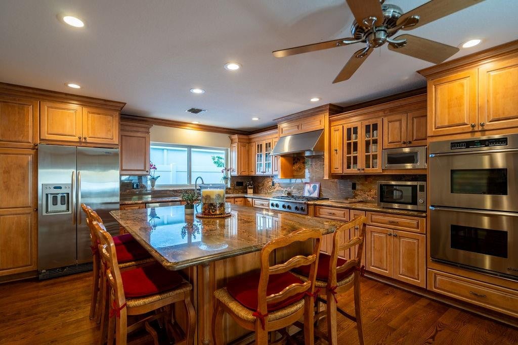 Lighthouse Point, Florida, 33064, United States, 3 Bedrooms Bedrooms, ,4 BathroomsBathrooms,Residential,Active,2011217