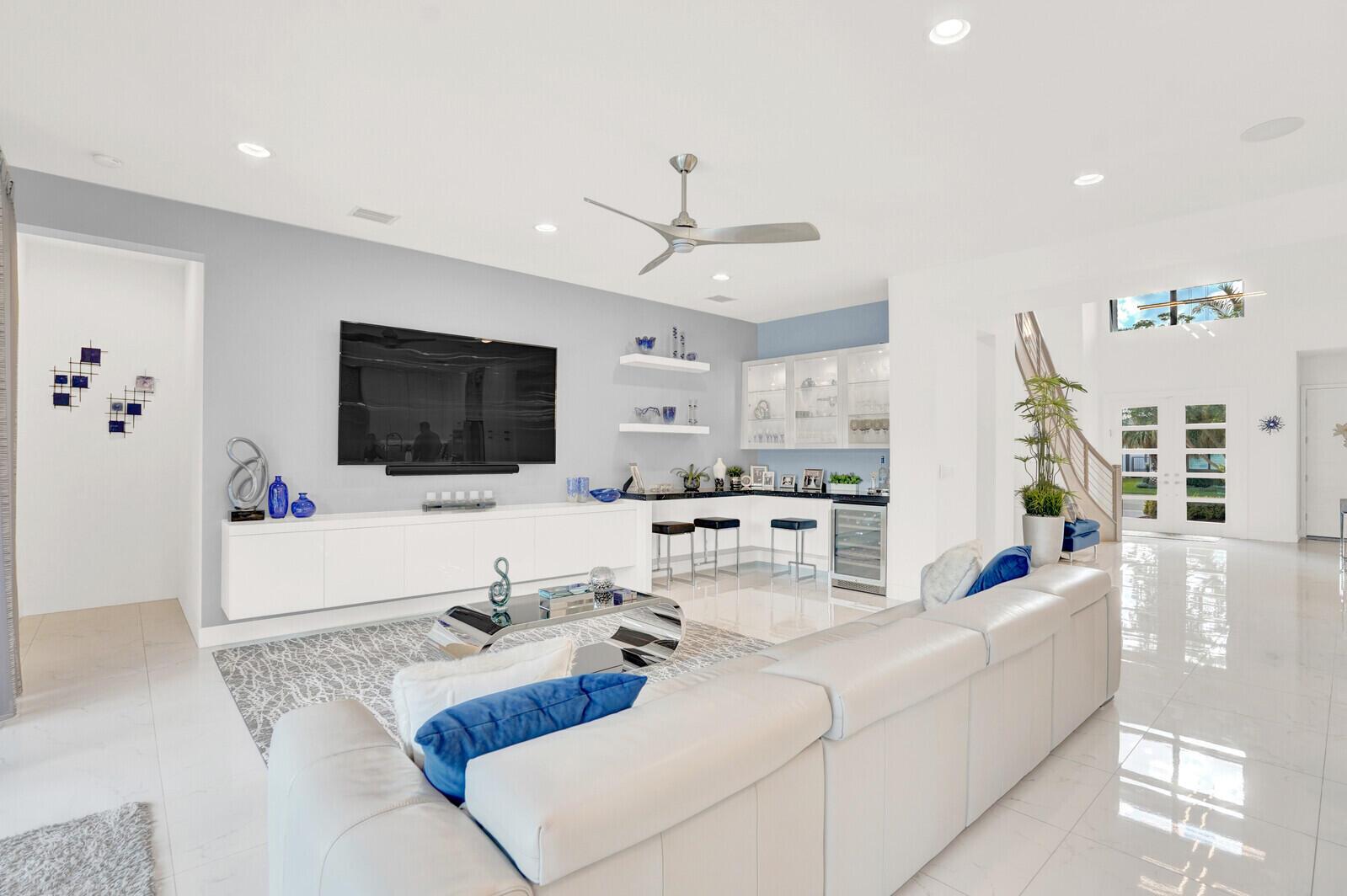 Boca Raton, Florida, 33496, United States, 5 Bedrooms Bedrooms, ,6 BathroomsBathrooms,Residential,Active,2001053