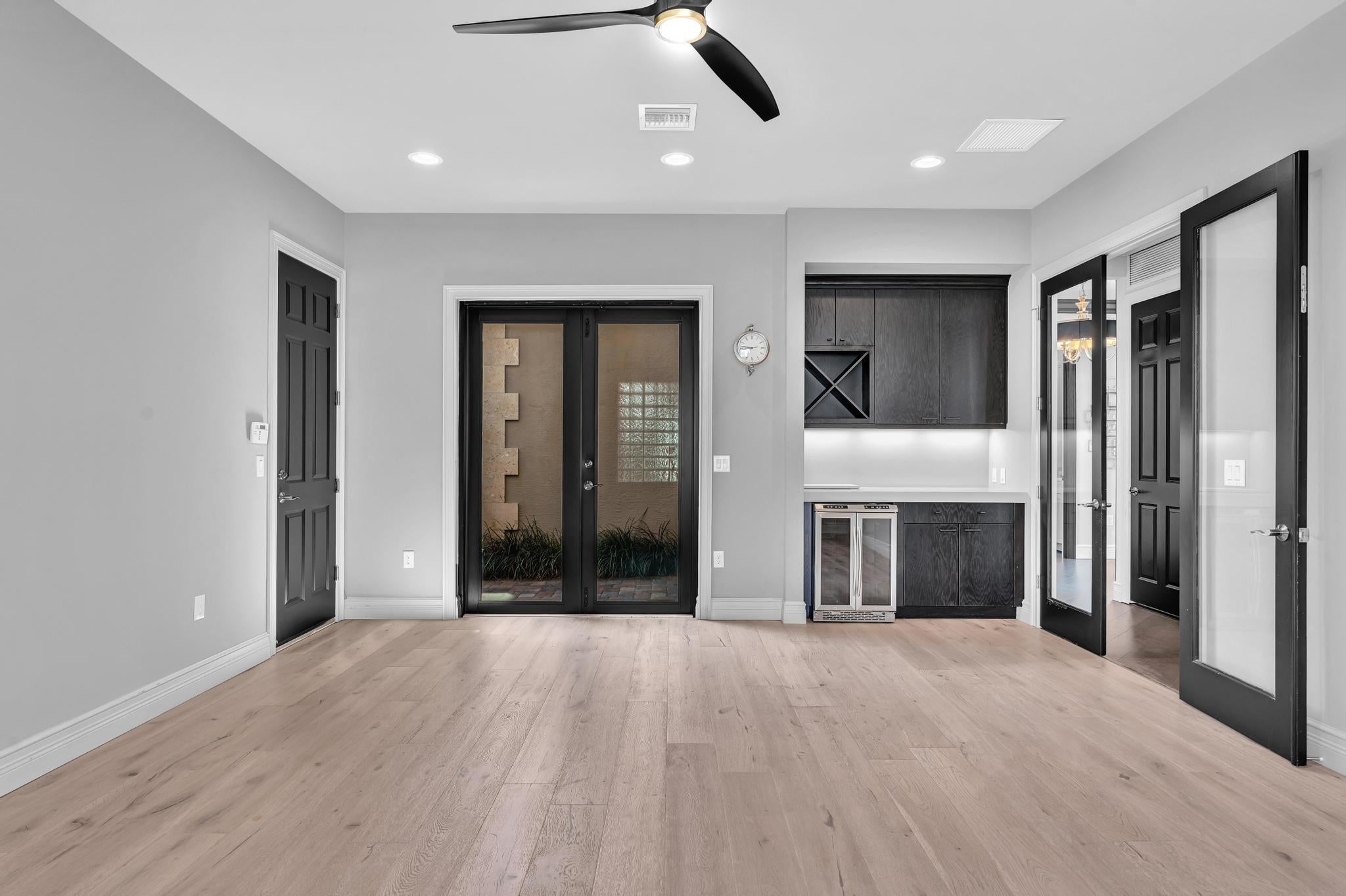 Delray Beach, Florida, 33446, United States, 5 Bedrooms Bedrooms, ,8 BathroomsBathrooms,Residential,Active,1929657