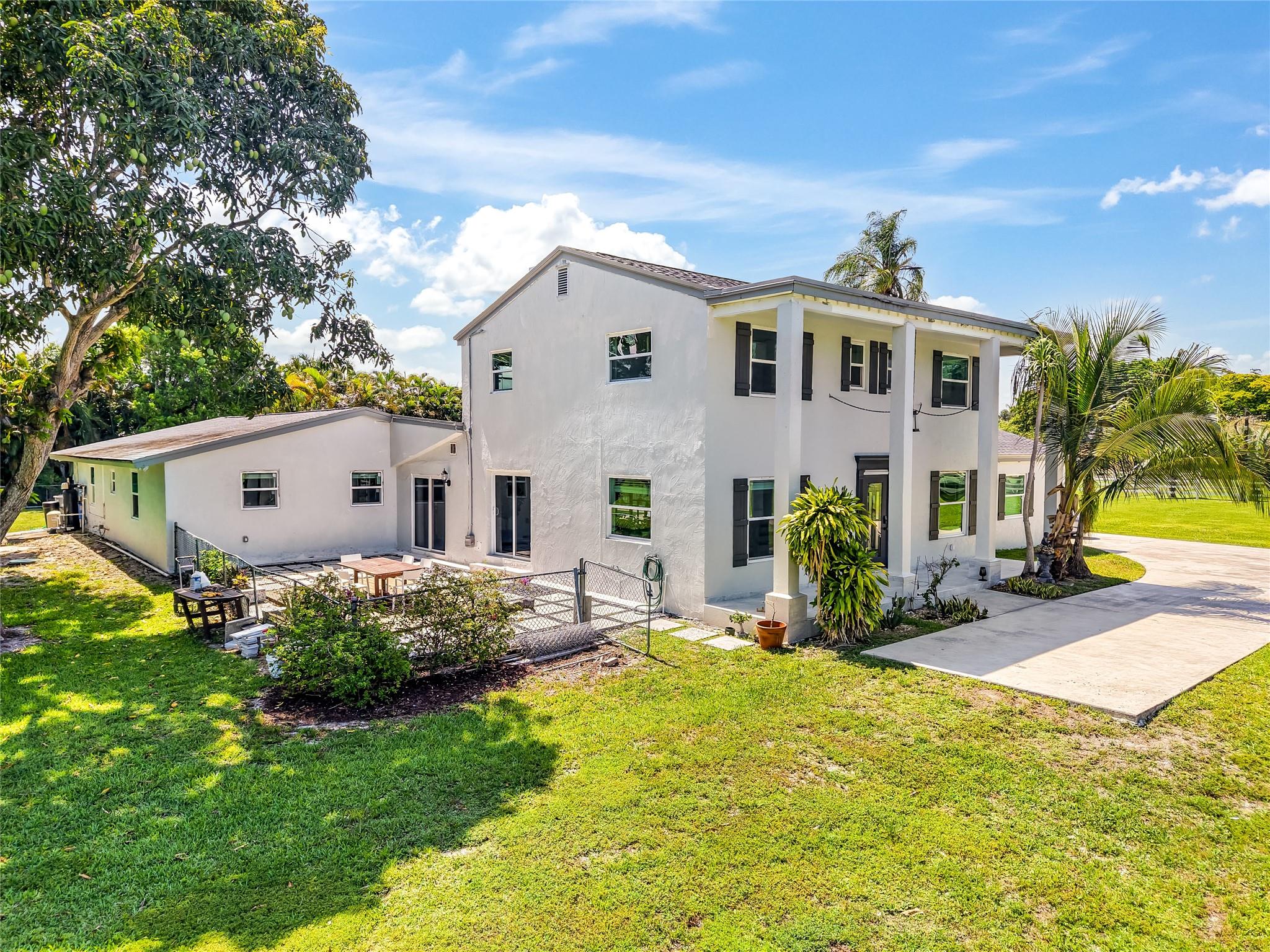 Parkland, Florida, 33067, United States, 5 Bedrooms Bedrooms, ,5 BathroomsBathrooms,Residential,Active,1944063