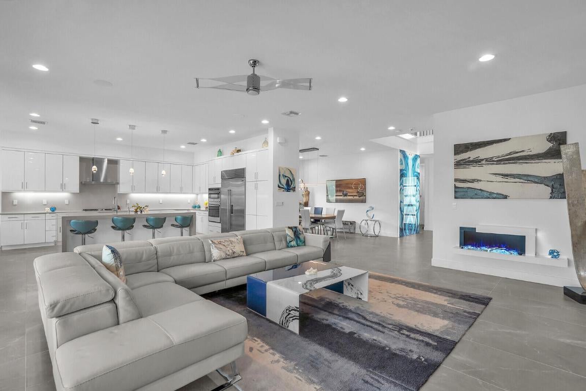 Boca Raton, Florida, 33496, United States, 5 Bedrooms Bedrooms, ,8 BathroomsBathrooms,Residential,Active,2007921