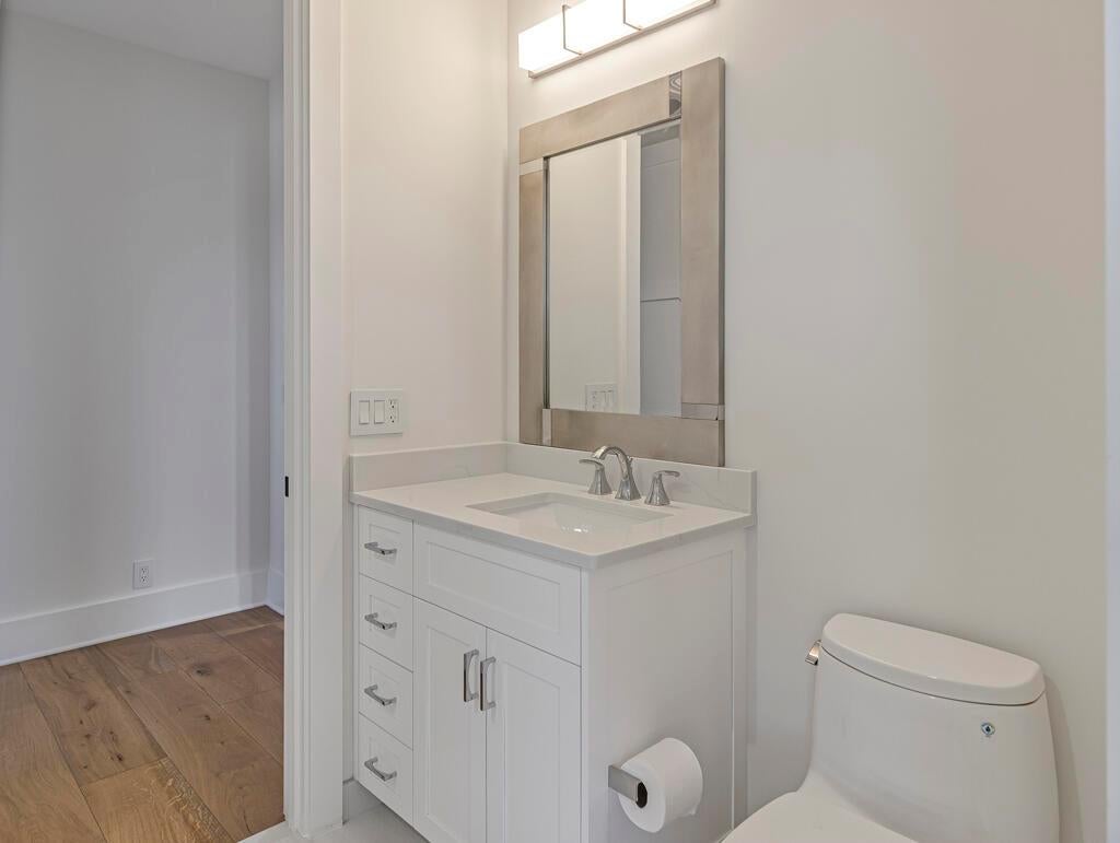 West Palm Beach, Florida, 33405, United States, 5 Bedrooms Bedrooms, ,5 BathroomsBathrooms,Residential,Active,1985853