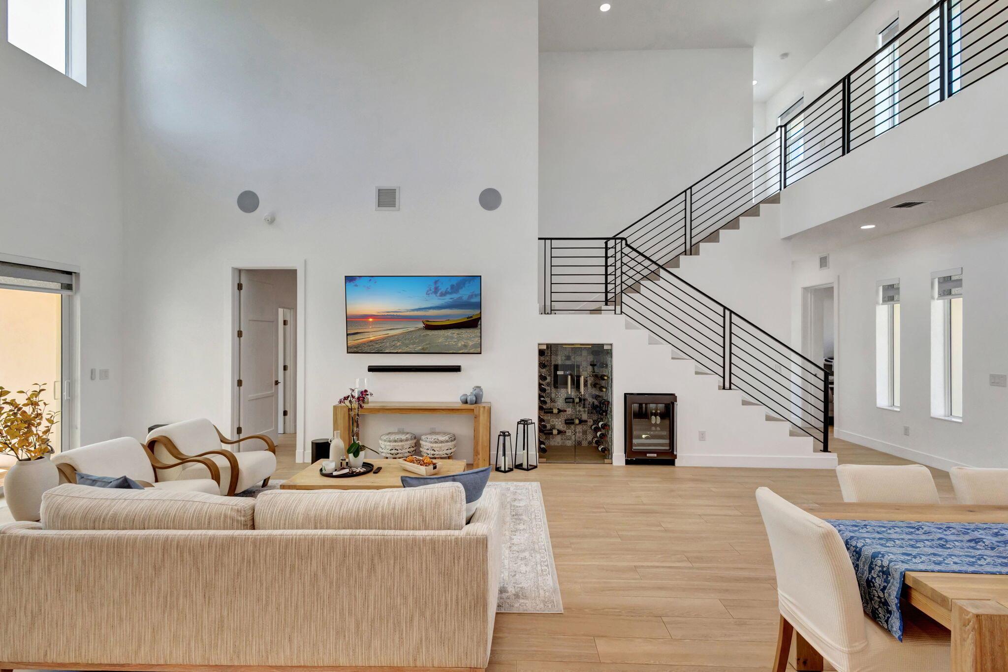 North Palm Beach, Florida, 33408, United States, 4 Bedrooms Bedrooms, ,5 BathroomsBathrooms,Residential,Active,1973305