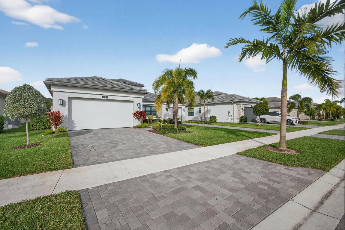 Boynton Beach, Florida, 33473, United States, 4 Bedrooms Bedrooms, ,5 BathroomsBathrooms,Residential,Active,2012668