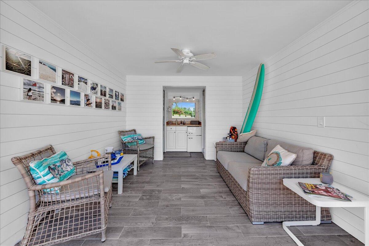 Palm Beach, Florida, 33480, United States, 3 Bedrooms Bedrooms, ,3 BathroomsBathrooms,Residential,Active,1954435