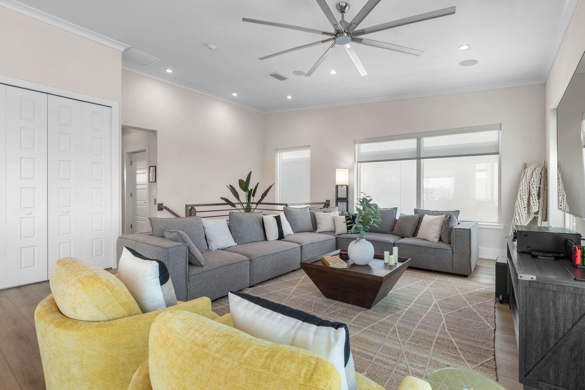Palm Coast, Florida, 32137, United States, 5 Bedrooms Bedrooms, ,5 BathroomsBathrooms,Residential,Active,1944102