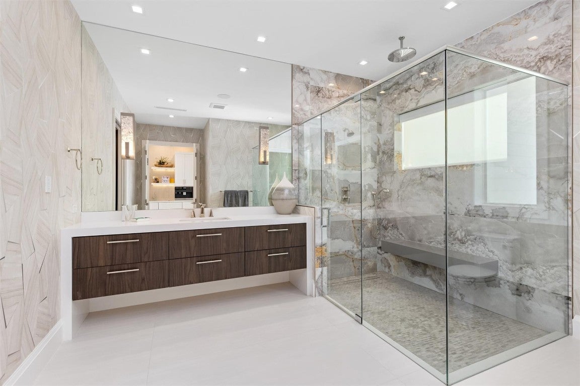 Fort Lauderdale, Florida, 33316, United States, 6 Bedrooms Bedrooms, ,9 BathroomsBathrooms,Residential,Active,2008314