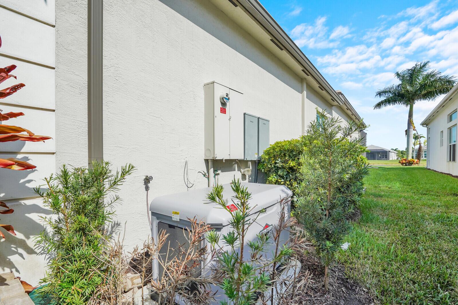 Boynton Beach, Florida, 33473, United States, 3 Bedrooms Bedrooms, ,4 BathroomsBathrooms,Residential,Active,1992281