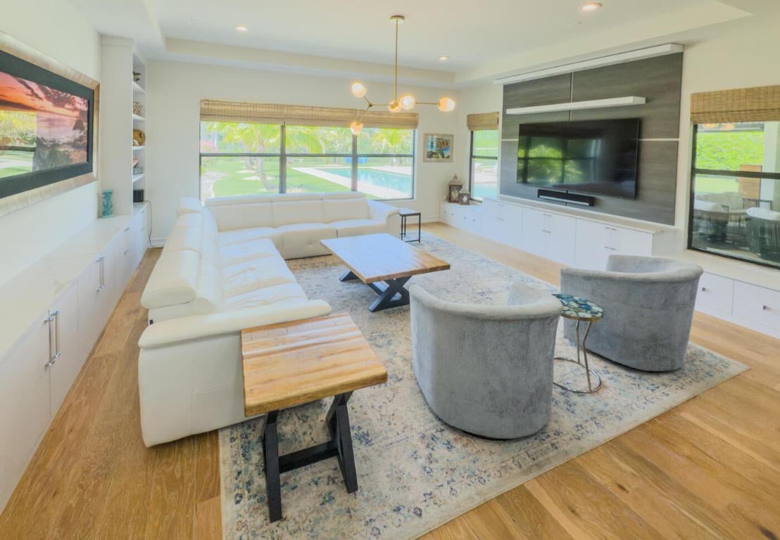 Jupiter, Florida, 33458, United States, 6 Bedrooms Bedrooms, ,6 BathroomsBathrooms,Residential,Active,2008278