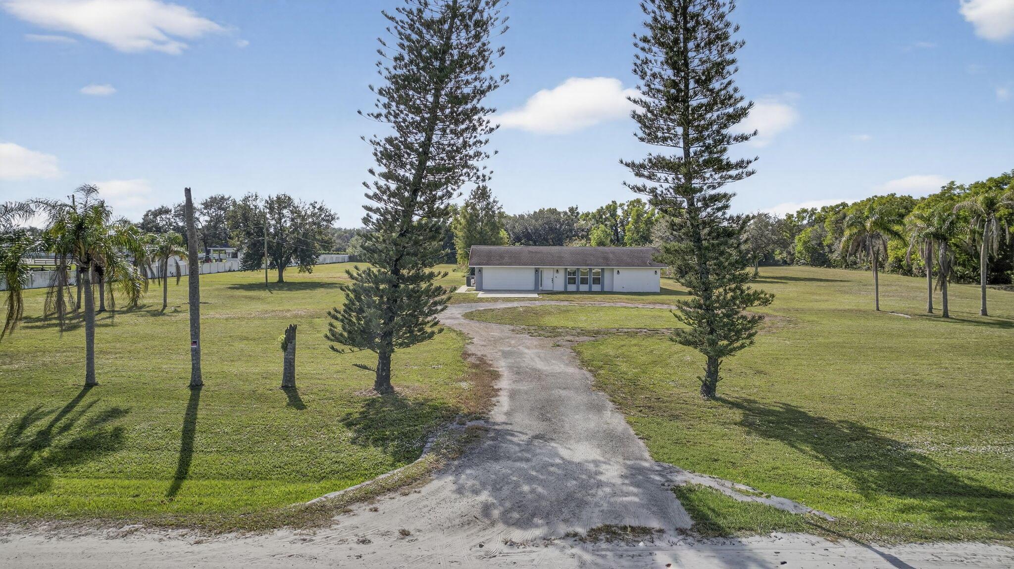 Wellington, Florida, 33470, United States, 4 Bedrooms Bedrooms, ,4 BathroomsBathrooms,Residential,Active,2003540