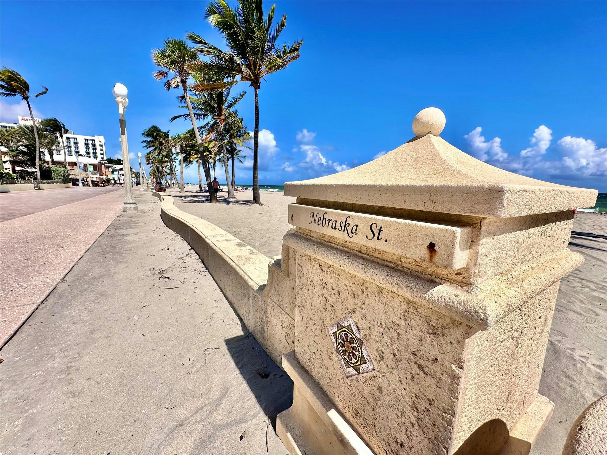 Hollywood, Florida, 33019, United States, 10 Bedrooms Bedrooms, ,9 BathroomsBathrooms,Residential,Active,1988424