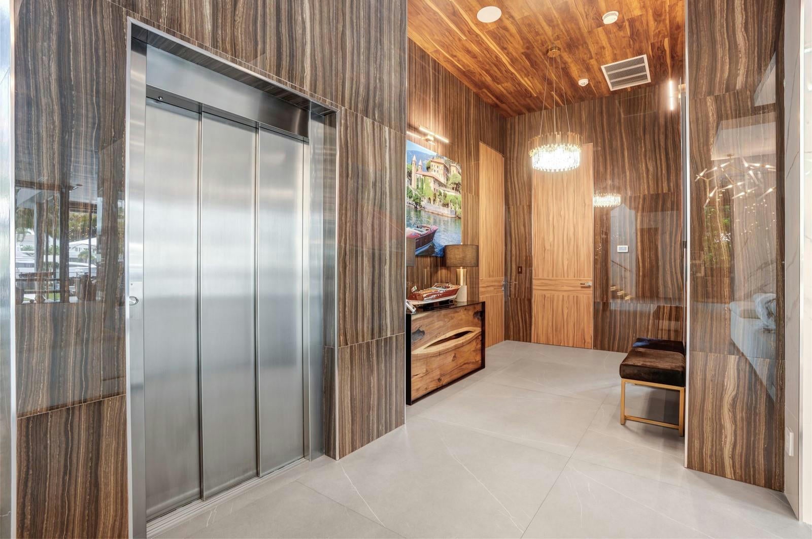 Fort Lauderdale, Florida, 33304, United States, ,9 BathroomsBathrooms,Residential,Active,1704754