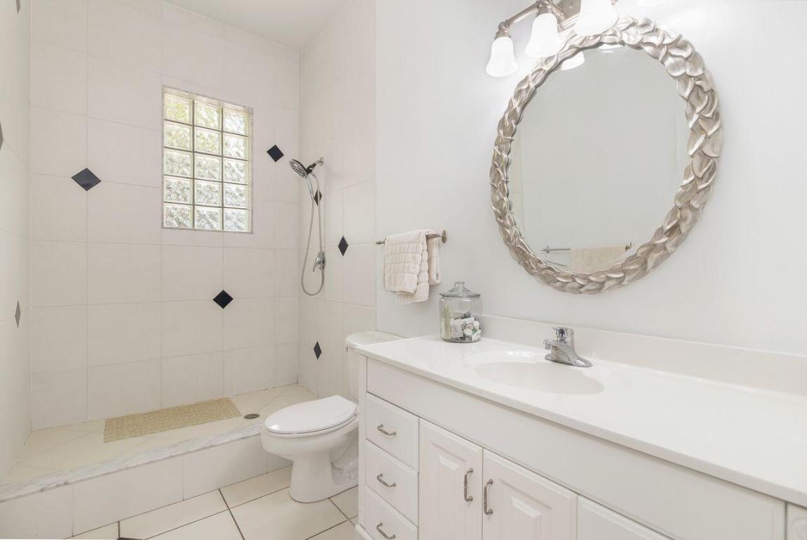 Palm Beach Gardens, Florida, 33418, United States, 5 Bedrooms Bedrooms, ,3 BathroomsBathrooms,Residential,Active,2008003