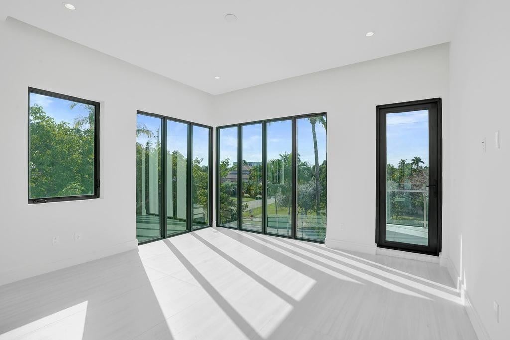 Fort Lauderdale, Florida, 33308, United States, 4 Bedrooms Bedrooms, ,4 BathroomsBathrooms,Residential,Active,2008752