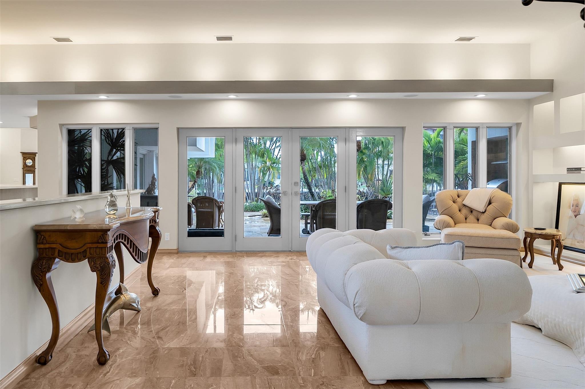 Fort Lauderdale, Florida, 33301, United States, 4 Bedrooms Bedrooms, ,5 BathroomsBathrooms,Residential,Active,1965813