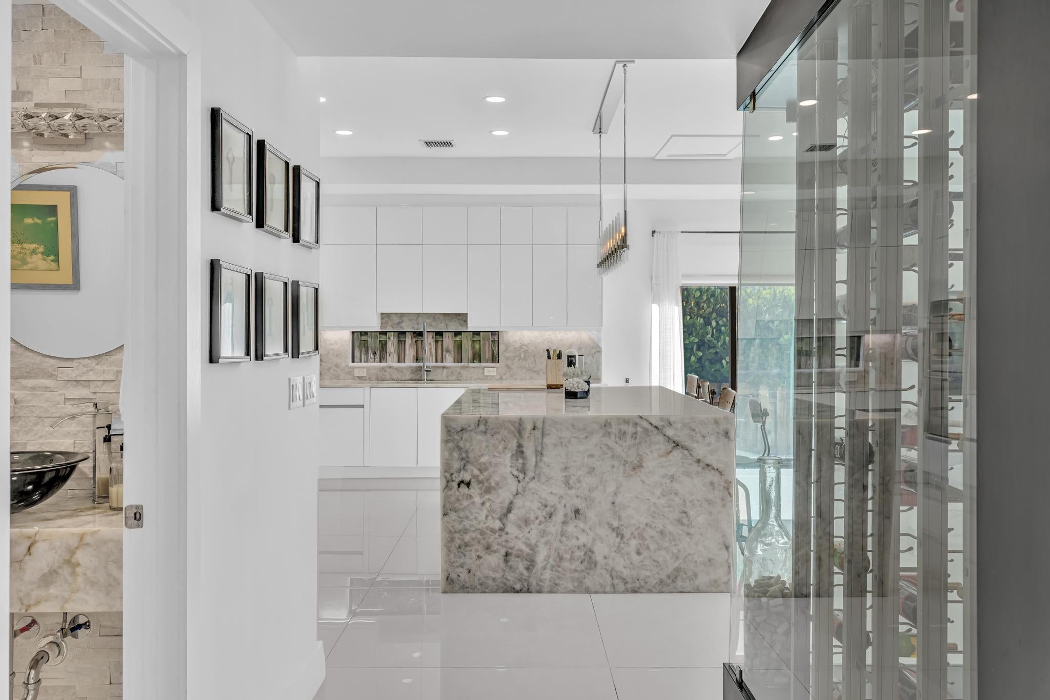 Lighthouse Point, Florida, 33064, United States, 4 Bedrooms Bedrooms, ,4 BathroomsBathrooms,Residential,Active,1945211