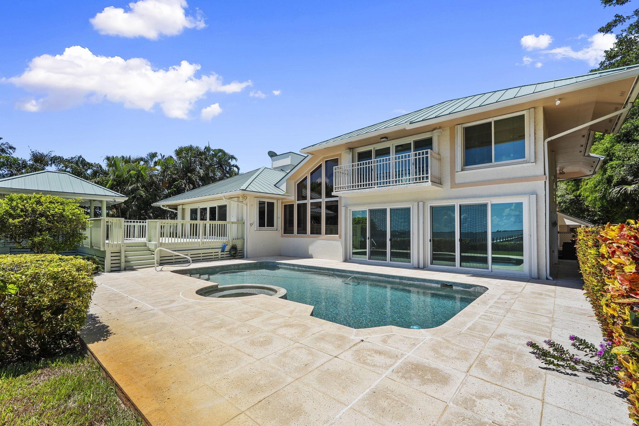 Sewalls Point, Florida, 34996, United States, 3 Bedrooms Bedrooms, ,4 BathroomsBathrooms,Residential,Active,1919064