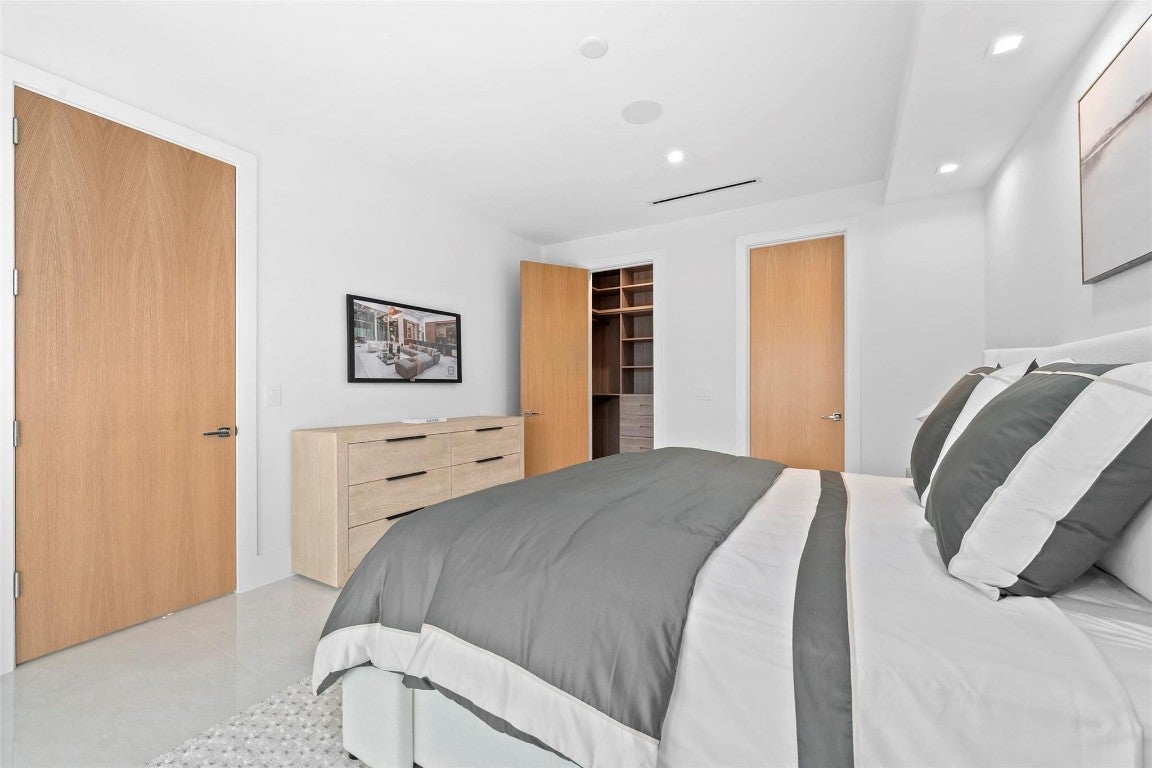 Fort Lauderdale, Florida, 33301, United States, 6 Bedrooms Bedrooms, ,6 BathroomsBathrooms,Residential,Active,2007977