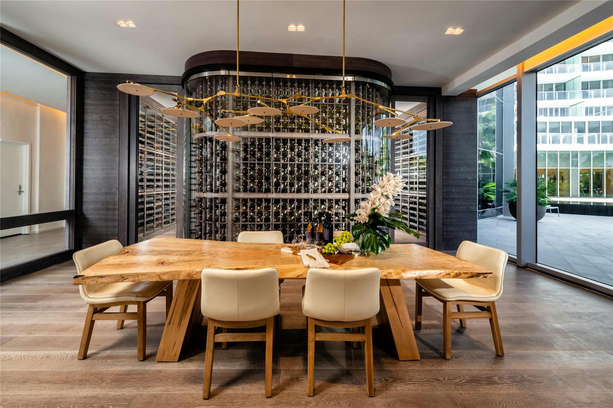 Fort Lauderdale, Florida, 33305, United States, ,4 BathroomsBathrooms,Residential,Active,1703657