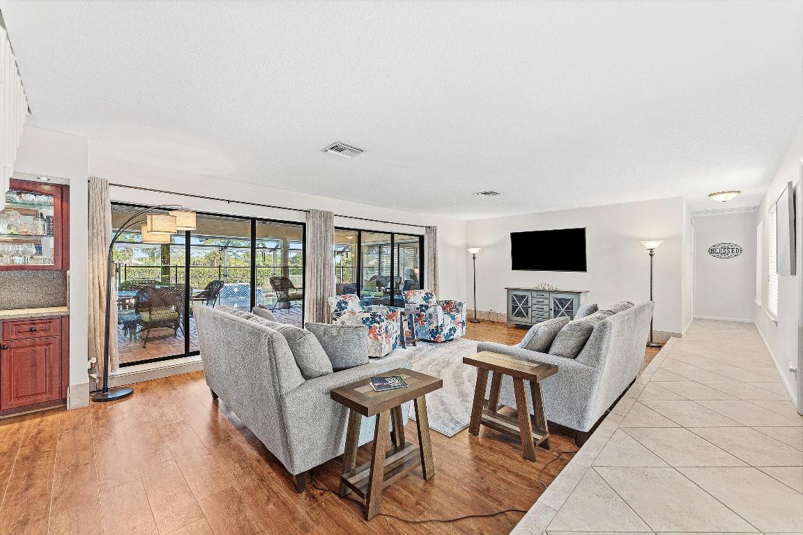 Palm Beach Gardens, Florida, 33418, United States, 4 Bedrooms Bedrooms, ,5 BathroomsBathrooms,Residential,Active,2007613