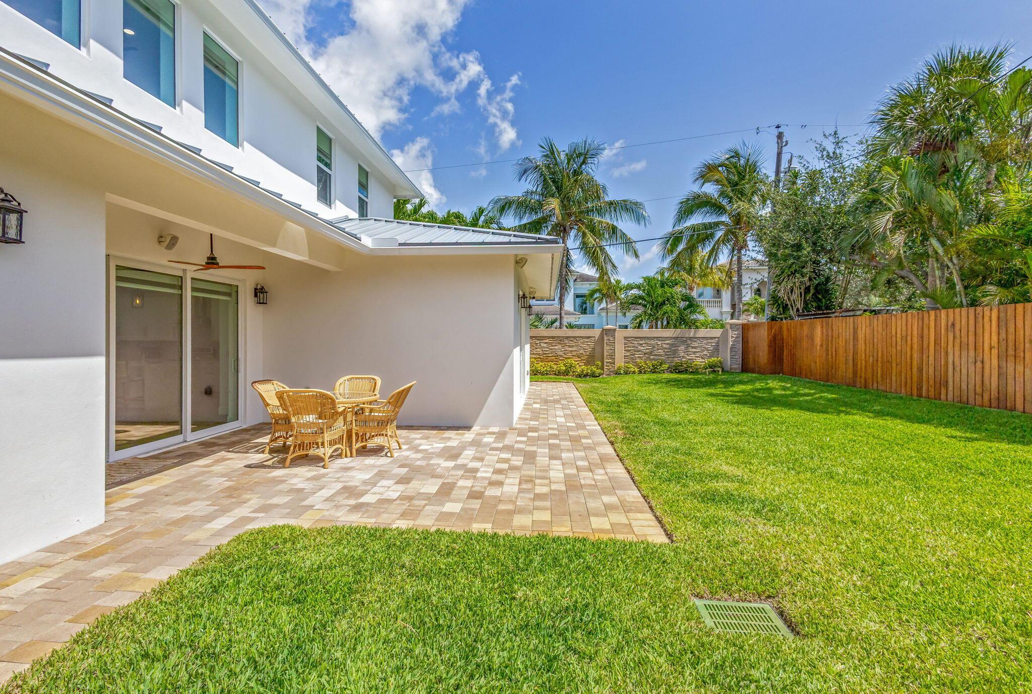 North Palm Beach, Florida, 33408, United States, 4 Bedrooms Bedrooms, ,5 BathroomsBathrooms,Residential,Active,1973305