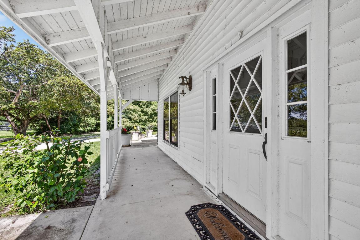 Wellington, Florida, 33470, United States, 4 Bedrooms Bedrooms, ,3 BathroomsBathrooms,Residential,Active,2008727