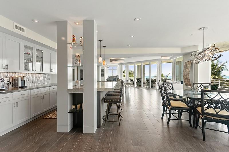 Lauderdale By The Sea, Florida, 33062, United States, 3 Bedrooms Bedrooms, ,4 BathroomsBathrooms,Residential,Active,1986920