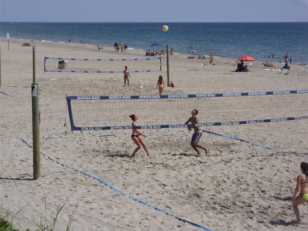 Lighthouse Point, Florida, 33064, United States, 4 Bedrooms Bedrooms, ,4 BathroomsBathrooms,Residential,Active,2008264