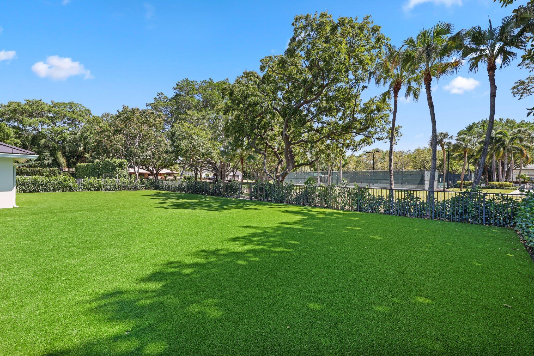 Boca Raton, Florida, 33431, United States, ,5 BathroomsBathrooms,Residential,Active,1769827