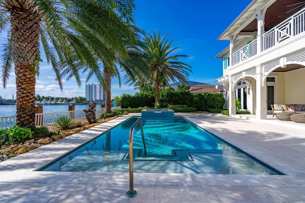 Lighthouse Point, Florida, 33064, United States, 5 Bedrooms Bedrooms, ,6 BathroomsBathrooms,Residential,Active,2007965