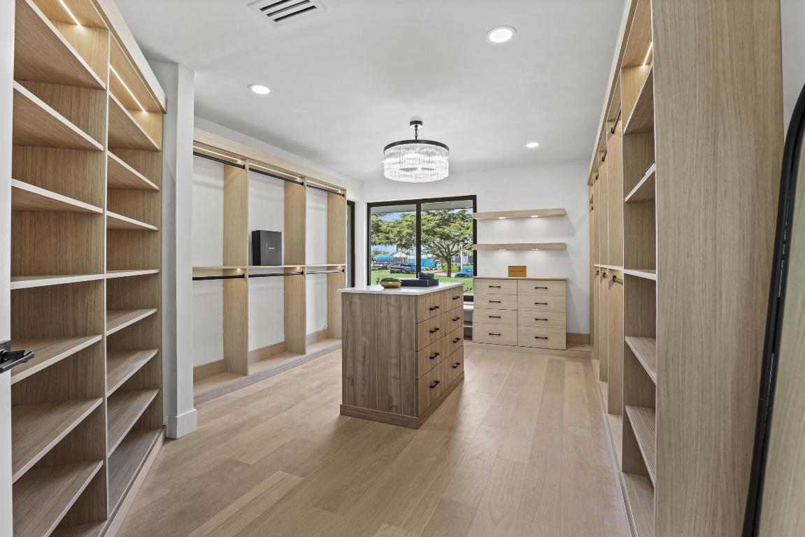 Boca Raton, Florida, 33498, United States, 3 Bedrooms Bedrooms, ,3 BathroomsBathrooms,Residential,Active,2007630