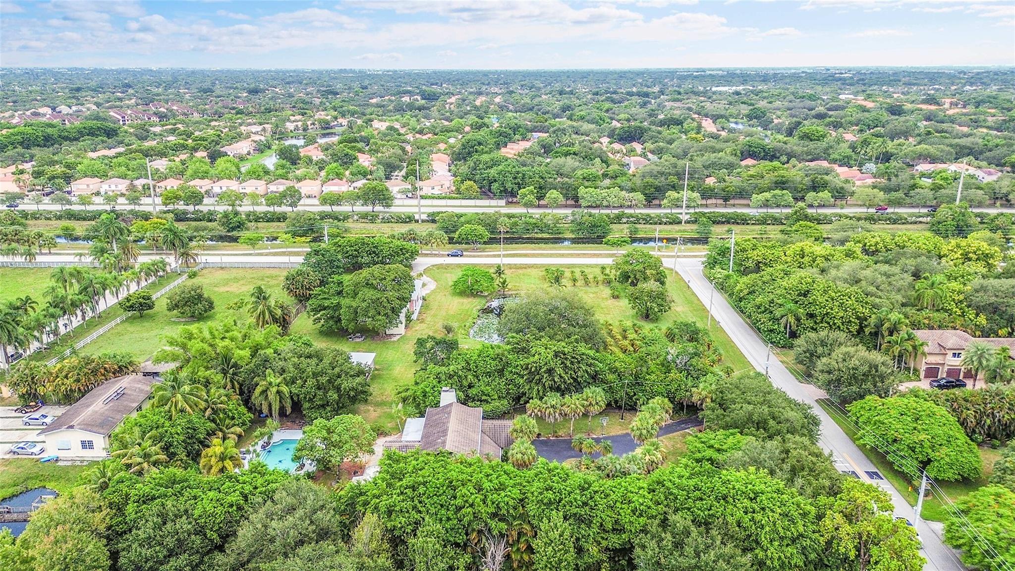 Plantation, Florida, 33323, United States, 4 Bedrooms Bedrooms, ,3 BathroomsBathrooms,Residential,Active,1922678
