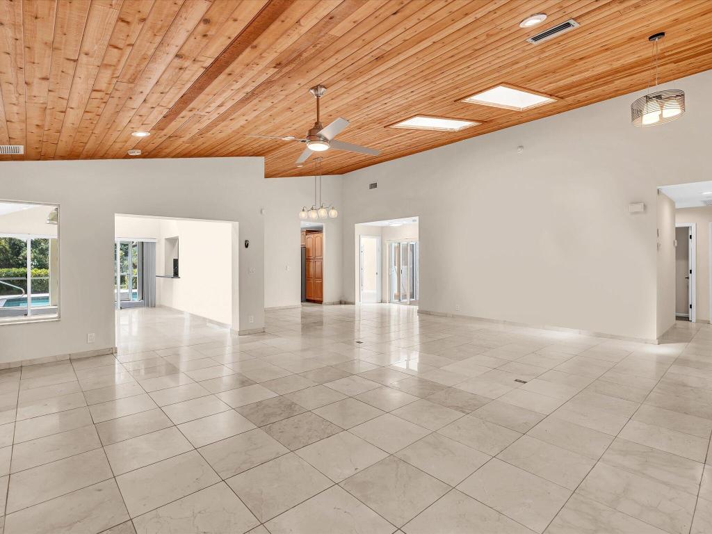 Boca Raton, Florida, 33433, United States, 4 Bedrooms Bedrooms, ,2 BathroomsBathrooms,Residential,Active,2008275