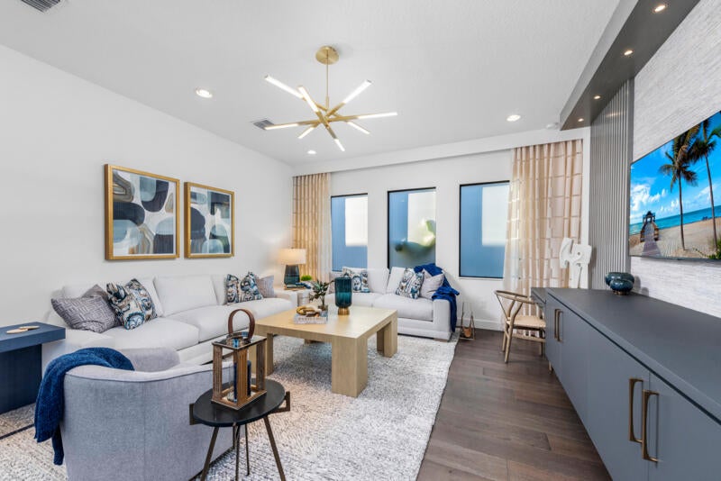 Boynton Beach, Florida, 33473, United States, 4 Bedrooms Bedrooms, ,4 BathroomsBathrooms,Residential,Pending,2008322