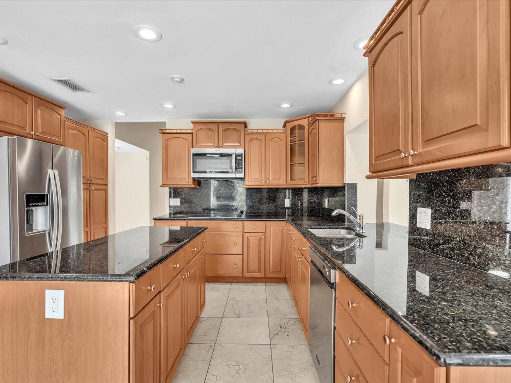 Boca Raton, Florida, 33433, United States, 4 Bedrooms Bedrooms, ,2 BathroomsBathrooms,Residential,Active,2008275