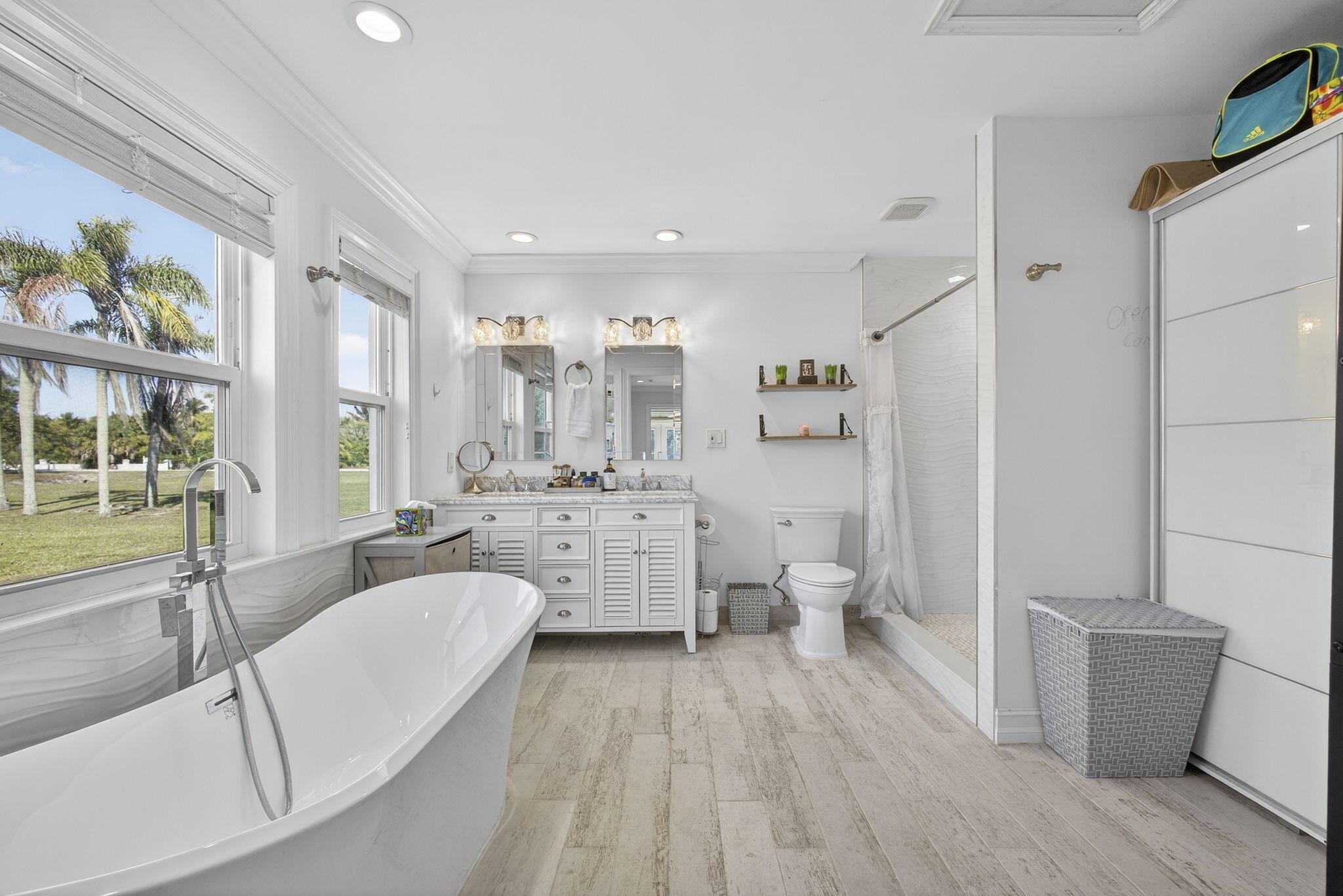 Wellington, Florida, 33470, United States, 4 Bedrooms Bedrooms, ,4 BathroomsBathrooms,Residential,Active,2003540