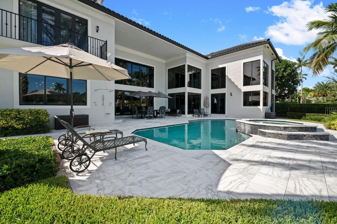 Fort Lauderdale, Florida, 33308, United States, 5 Bedrooms Bedrooms, ,8 BathroomsBathrooms,Residential,Active,2007915