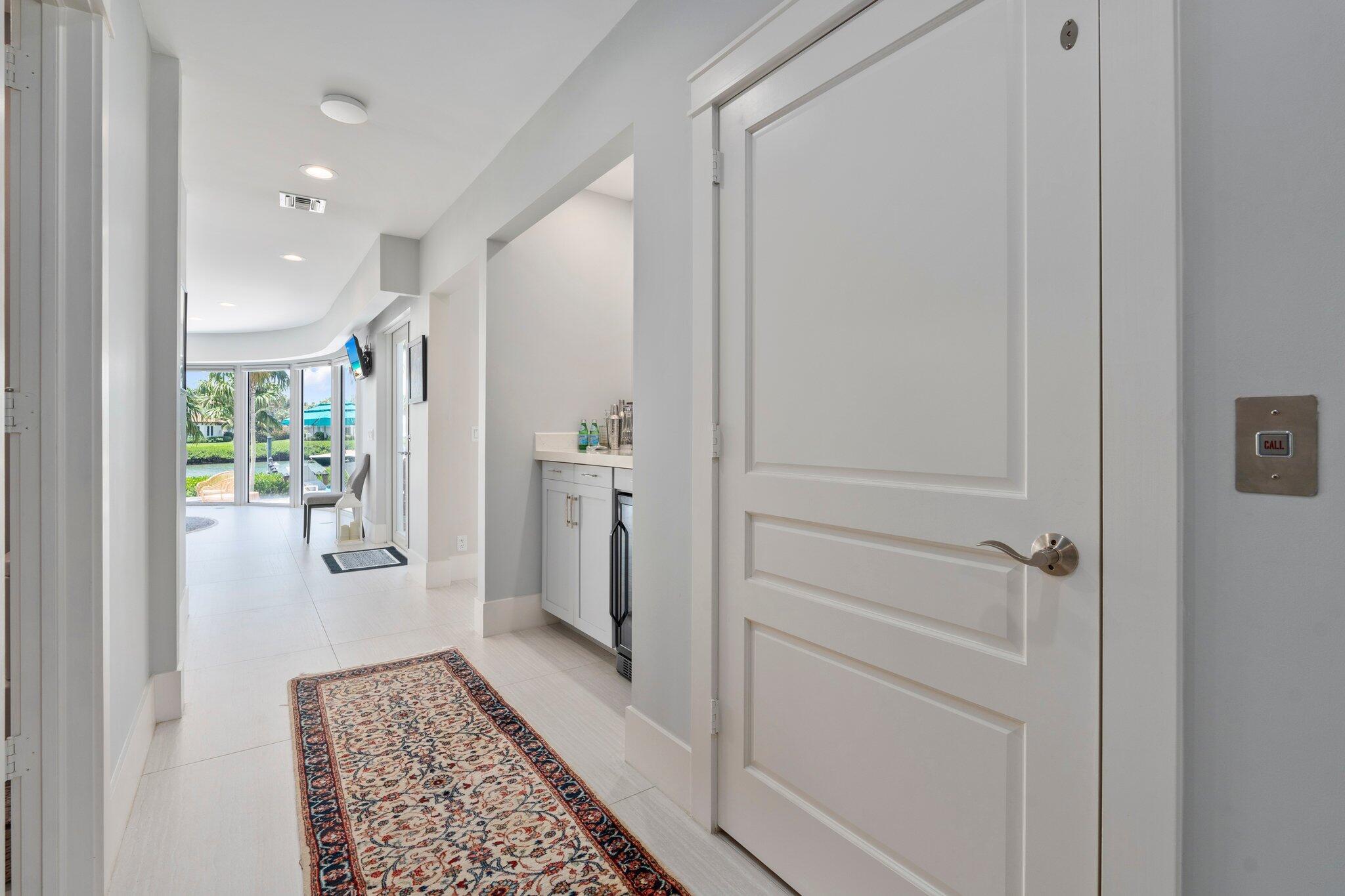 Stuart, Florida, 34996, United States, 4 Bedrooms Bedrooms, ,6 BathroomsBathrooms,Residential,Active,1831837
