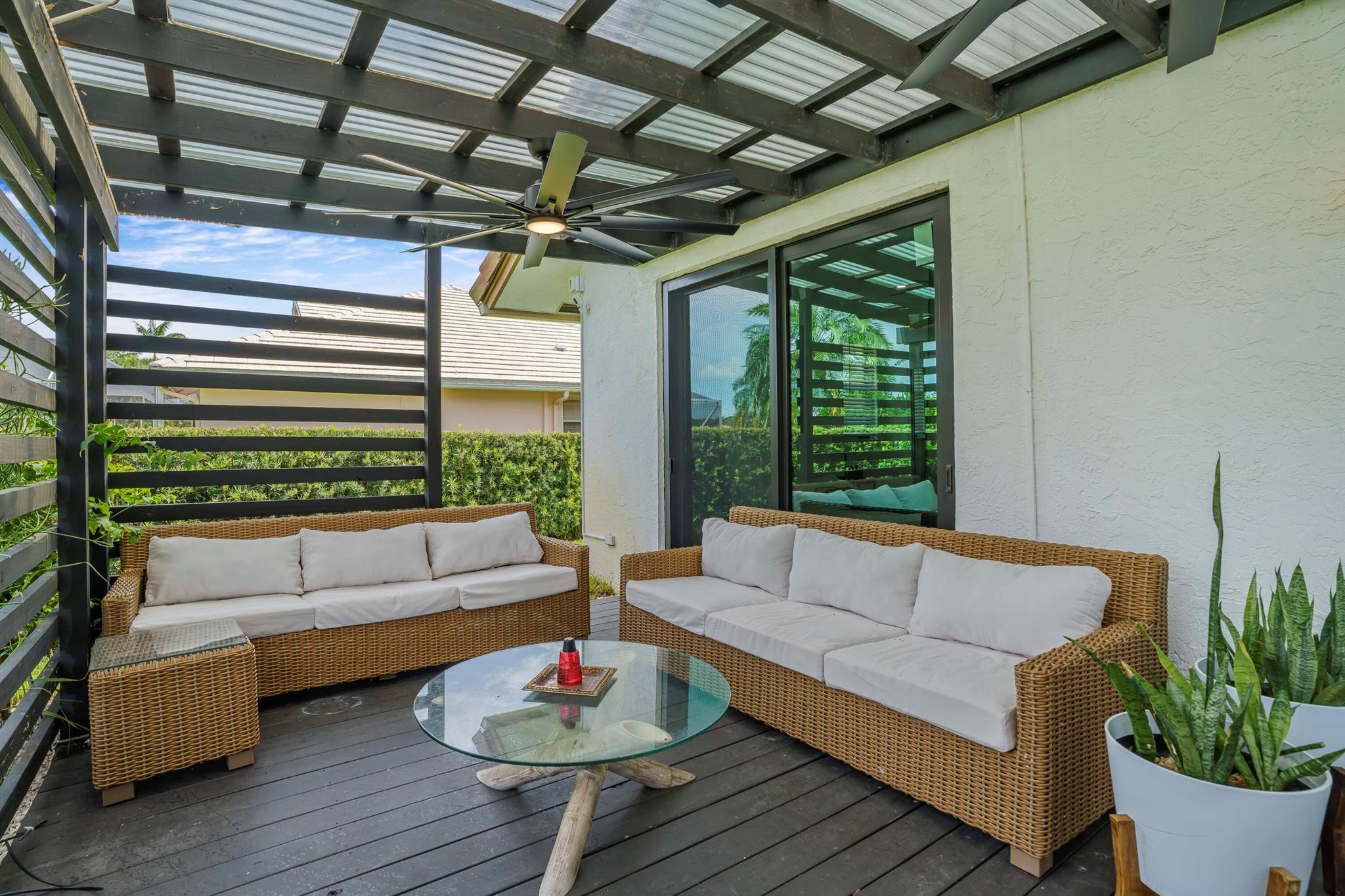 Boca Raton, Florida, 33498, United States, 3 Bedrooms Bedrooms, ,3 BathroomsBathrooms,Residential,Active,1914603