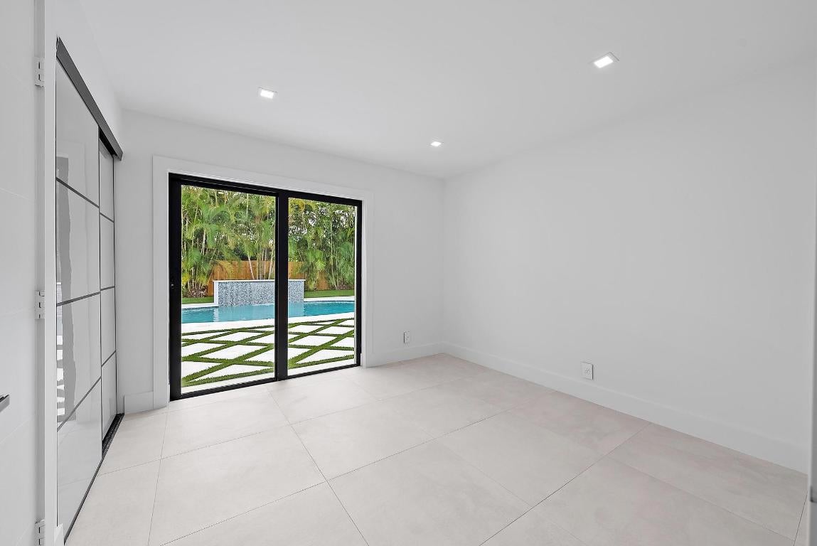 Tequesta, Florida, 33469, United States, 4 Bedrooms Bedrooms, ,5 BathroomsBathrooms,Residential,Active,2007914