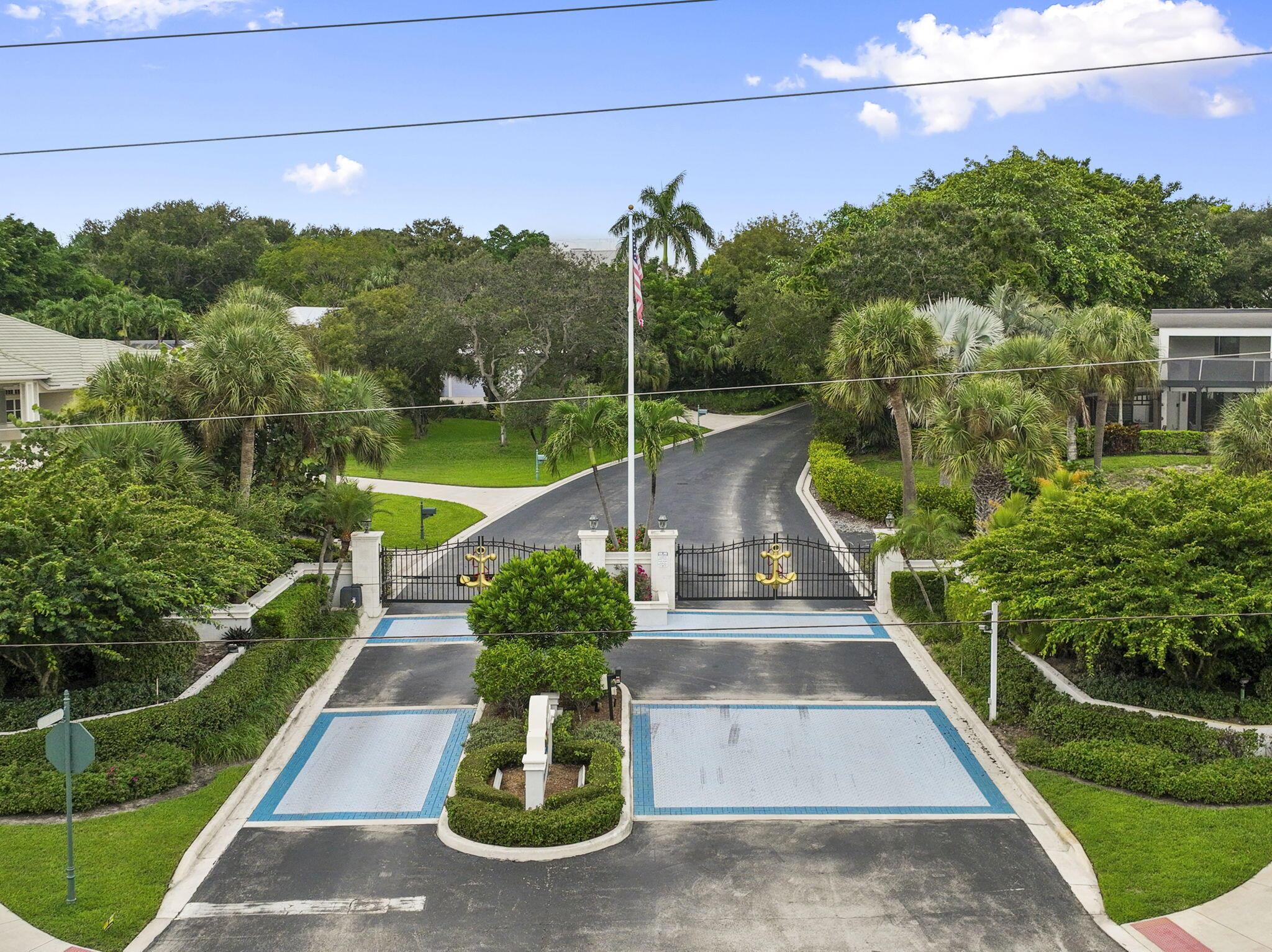 Jensen Beach, Florida, 34957, United States, 4 Bedrooms Bedrooms, ,5 BathroomsBathrooms,Residential,Active,1945060