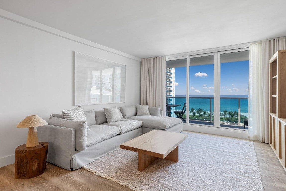 Miami Beach, Florida, 33139, United States, 1 Bedroom Bedrooms, ,1 BathroomBathrooms,Residential,Active,2008710