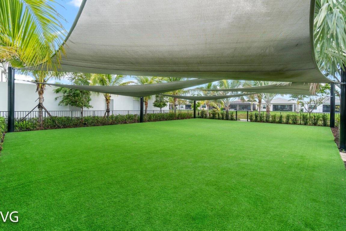 Boynton Beach, Florida, 33473, United States, 3 Bedrooms Bedrooms, ,4 BathroomsBathrooms,Residential,Active,2011883